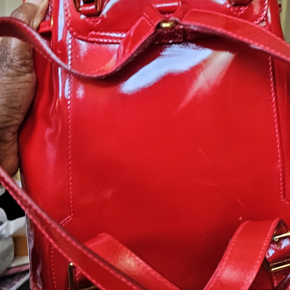 Gucci Bamboo Backpack Patent  Leather Luxurious Design with COA & Dust Bag - Picture 8 of 16